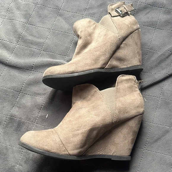 Maurices Brown Wedge Booties with Buckle - Picture 7 of 9